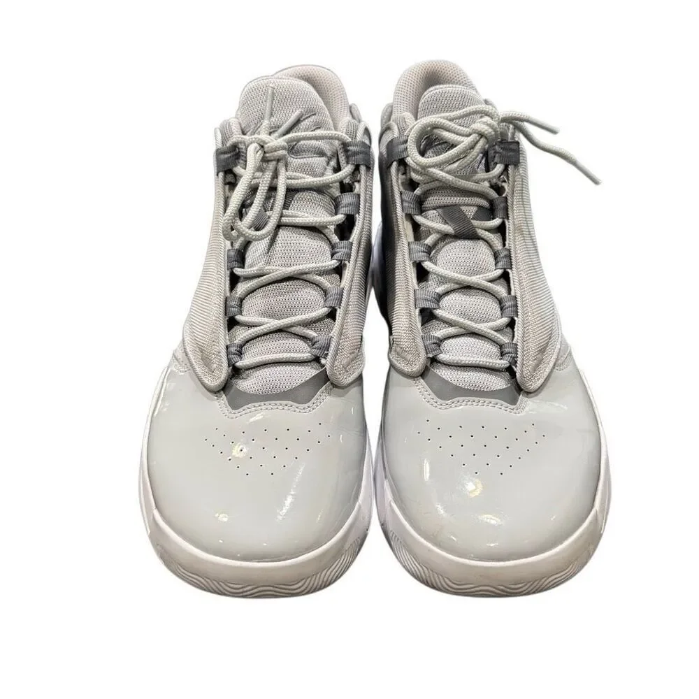 Jordan Max Aura 4. Gray. Size 13